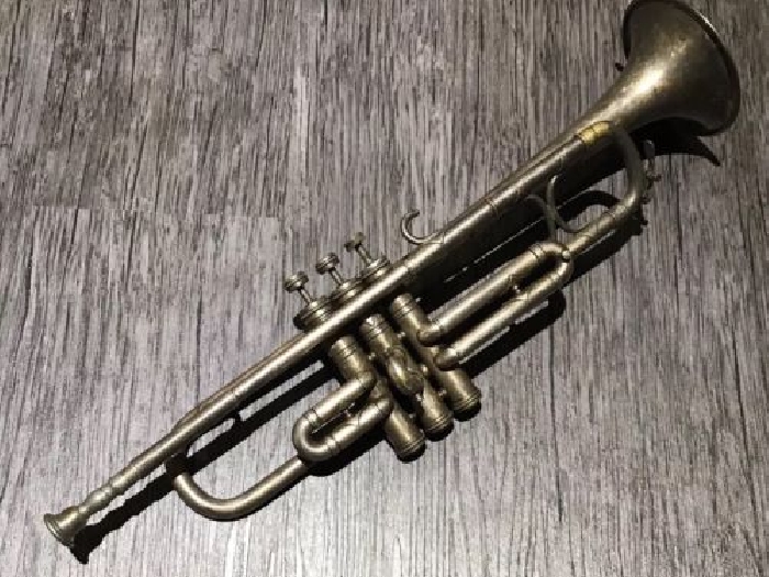 couesnon paris trumpet serial numbers